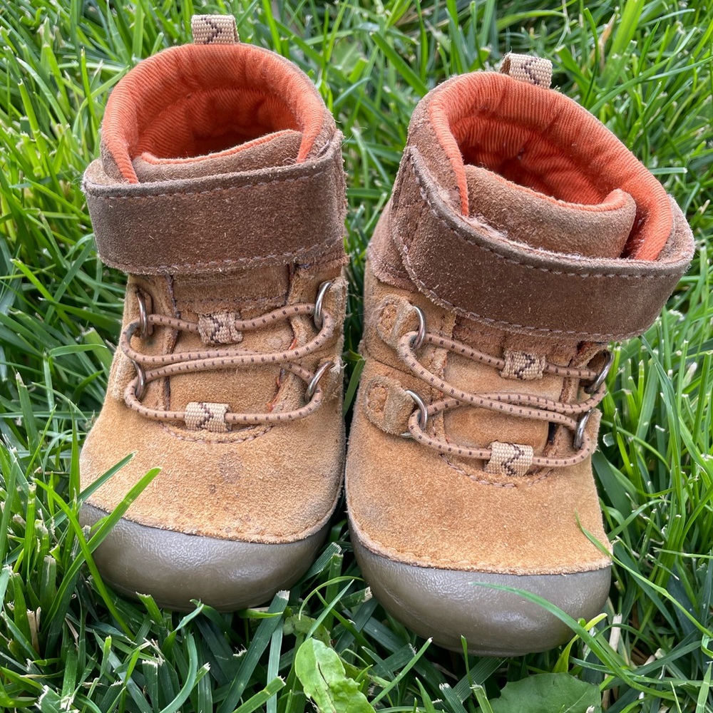 Stride Rite Soft Motion Memory Foam Leather Baby Shoes